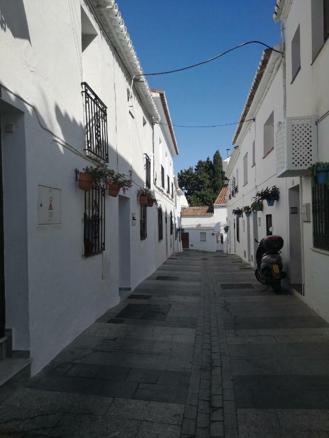 La Casa Del Barrio Guest House Mijas Exterior photo